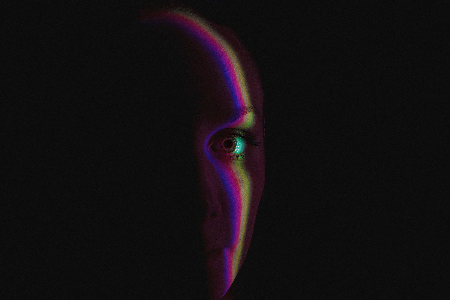 EDGE1712028